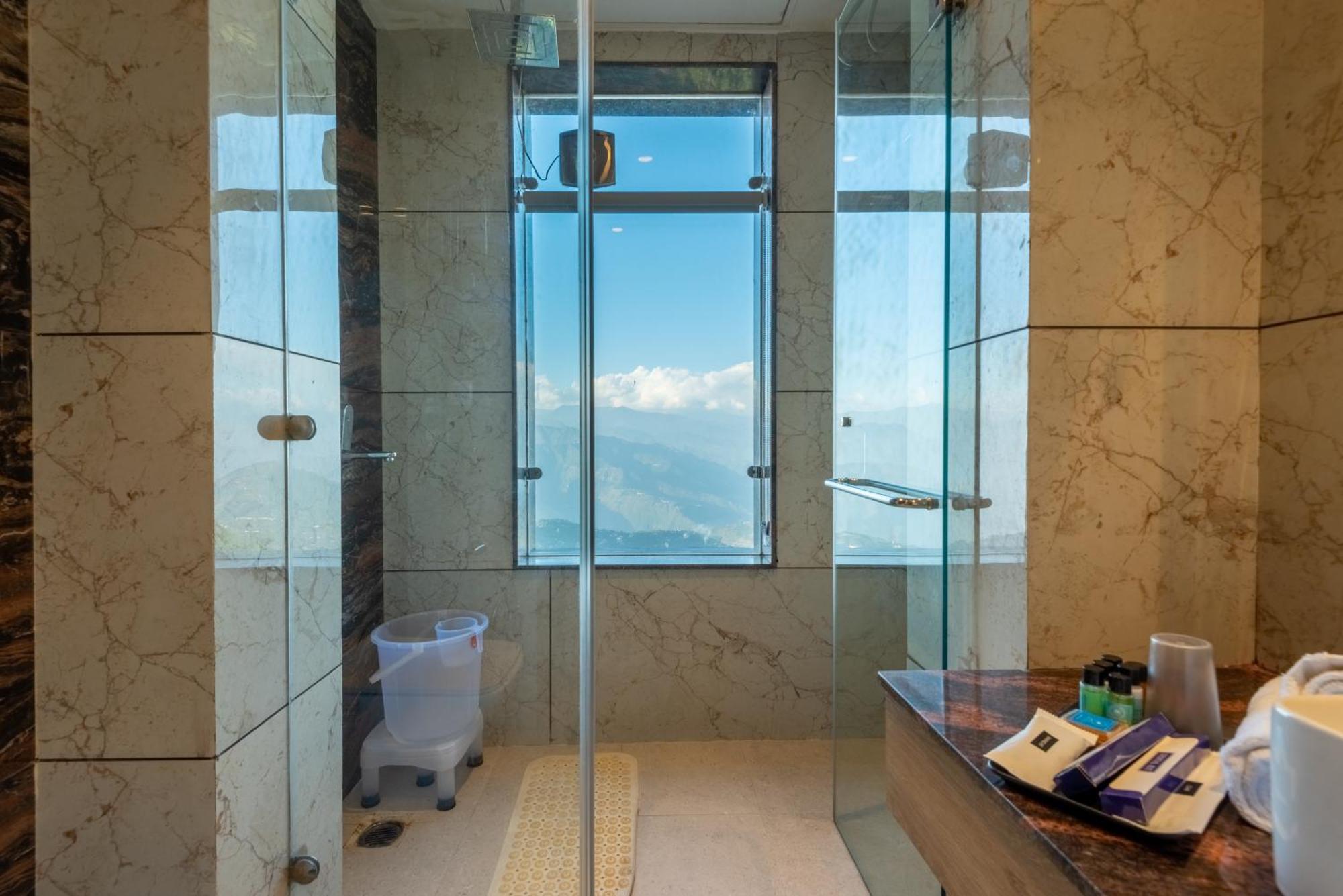 The Seasons Dalhousie - Best Valley View & Mountain View Hotel In Dalhousie Exteriör bild
